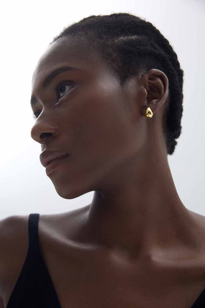 Golden Dew Stud Earrings