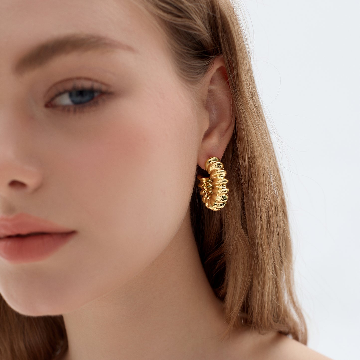 Majestic Radiance Earrings