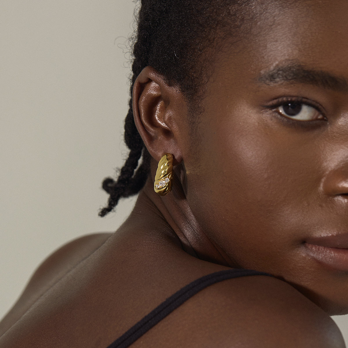 Radiant Arch Hoop Earrings