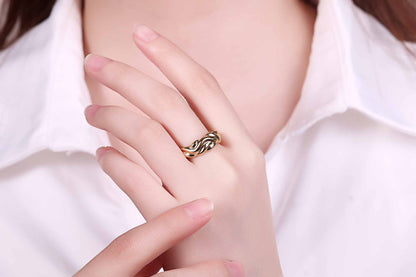 Fluid Grace Adjustable Ring